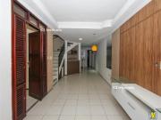 Duplex com 4 suÃtes tambÃm para locaÃ§Ã£o comercial na...