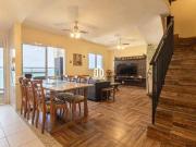 Duplex com vista permanente para o mar em Santos