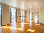 DUPLEX COM VISTA T2+3+VARANDA+TERRAÇO [SANTA CATARINA]