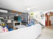 DÚPLEX CON PISCINA MUY CERCA DE LAS PLAYAS DE BAHÍA –...