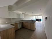 Duplex con terraza, 2 dormitorios, frente a parque, de...