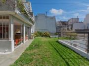 Duplex con terraza jardin y parrilla luminoso!