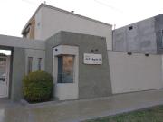 Duplex con tres cocheras y patio. APTA CREDITO
