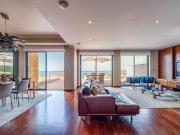 Duplex contemporâneo com vista frontal de rio 172m²...