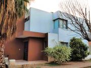 DUPLEX DE 182m2 c/PILETA CAÃITAS