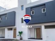 DUPLEX DE 2 DORMITORIOS EN VENTA EN SAN LORENZO