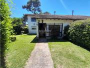 DUPLEX DE 4 AMBIENTES CON ESTACIONAMIENTO