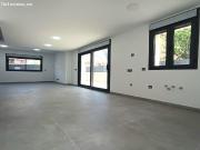 Dúplex de 4 dormitorios, con patio y solárium, en...