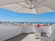 Duplex de 4 quartos com vista para o mar em Quarteira –...