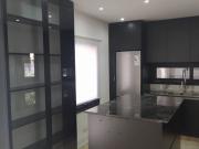 Dúplex de categoría en venta de 4 ambientes en Complejo...