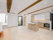 Duplex de Luxe avec Jardin Privé & Charme Historique...