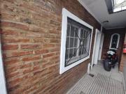 Dúplex en alquiler de 2 ambientes en G. de Laferrere
