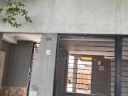 Dúplex en alquiler de 2 dormitorios c/ cochera en Godoy Cruz