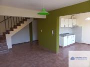 Dúplex en alquiler de 2 dormitorios c/ cochera en Maipú