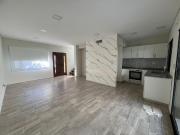 Duplex de tres dormitorios y jardín en Cañada Village I