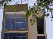 Dúplex En Alquiler Urb. Laguna Del Chipe A Una Cuadra De...