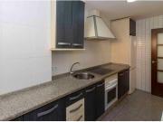 DUPLEX EN BARRIADA DE LLERA