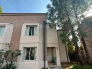 Duplex en chacras de coria