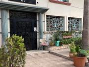 Duplex en location à Oulfa. Surface de 180 m². Salon...