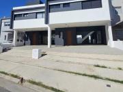 Dúplex en Lomas de Manantiales