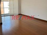 Duplex En Urb. Contry Club San Isidro/Alquiler