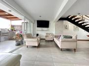 DUPLEX EN VALE HERMOSO 3 DOR. SURCO