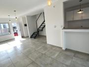 Duplex en venta Altos de Manantiales 3 dormitorios 3...