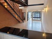 Duplex en venta de 1 / 2 dormitorio con cochera y patio...