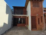Dúplex en venta de 2 dormitorios c/ cochera en Costa Azul