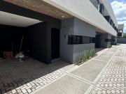 Dúplex en venta de 2 dormitorios c/ cochera en Los Hornos
