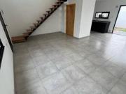 Dúplex en Venta de 2 dormitorios en Colinas de Manantiales