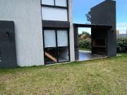 Dúplex en venta de 3 dormitorios c/ cochera en Monte Hermoso