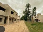 Duplex en Venta de 3 Dormitorios en Housing Cerrado Argüello