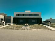 Duplex en Venta de 3 Dormitorios Rincones de Manantiales