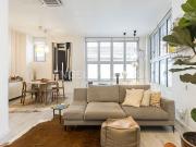 Dúplex en venta en Barcelona, de 92 m² 2 habitaciones...