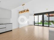 Dúplex en venta en Barcelona, Sants Badal. Dúplex.