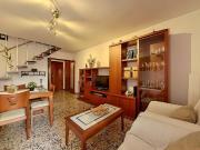 Dúplex en venta en calle Del Perú, Santa Coloma de...