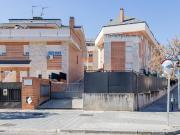 Dúplex en Venta en Las Castañeras Bulevar