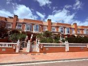 Dúplex en Venta en Los Molinos Villa Blanca