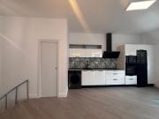 Dúplex en venta en Tomares, Santa Eufemia. COQUETO...