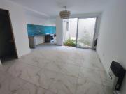 DUPLEX EN VENTA LA PLATA 2 DORMITORIOS Y PATIO