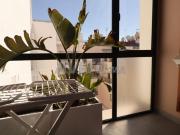 Duplex étage élevé à vendre à racine