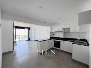 Dúplex frente a parque con doble terraza