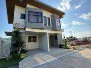 Duplex House for Sale in Aurella Ridge Binangonan Rizal...