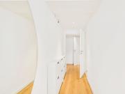 Duplex lumineux et rénové avec vue sur le lac dans la...