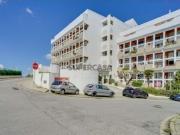 Duplex para venda em condominium com piscina