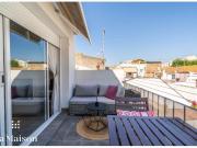 Dúplex Reformado en el Corazón de Premiá de Mar, Ideal...