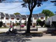 DUPLEX SOBRE CALLE TUCUMAN