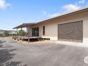 DUPLEX SOUTH INNISFAIL