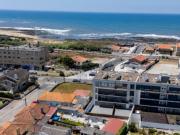 Duplex T3 com Terraço e Garagem Privativa Junto à Praia